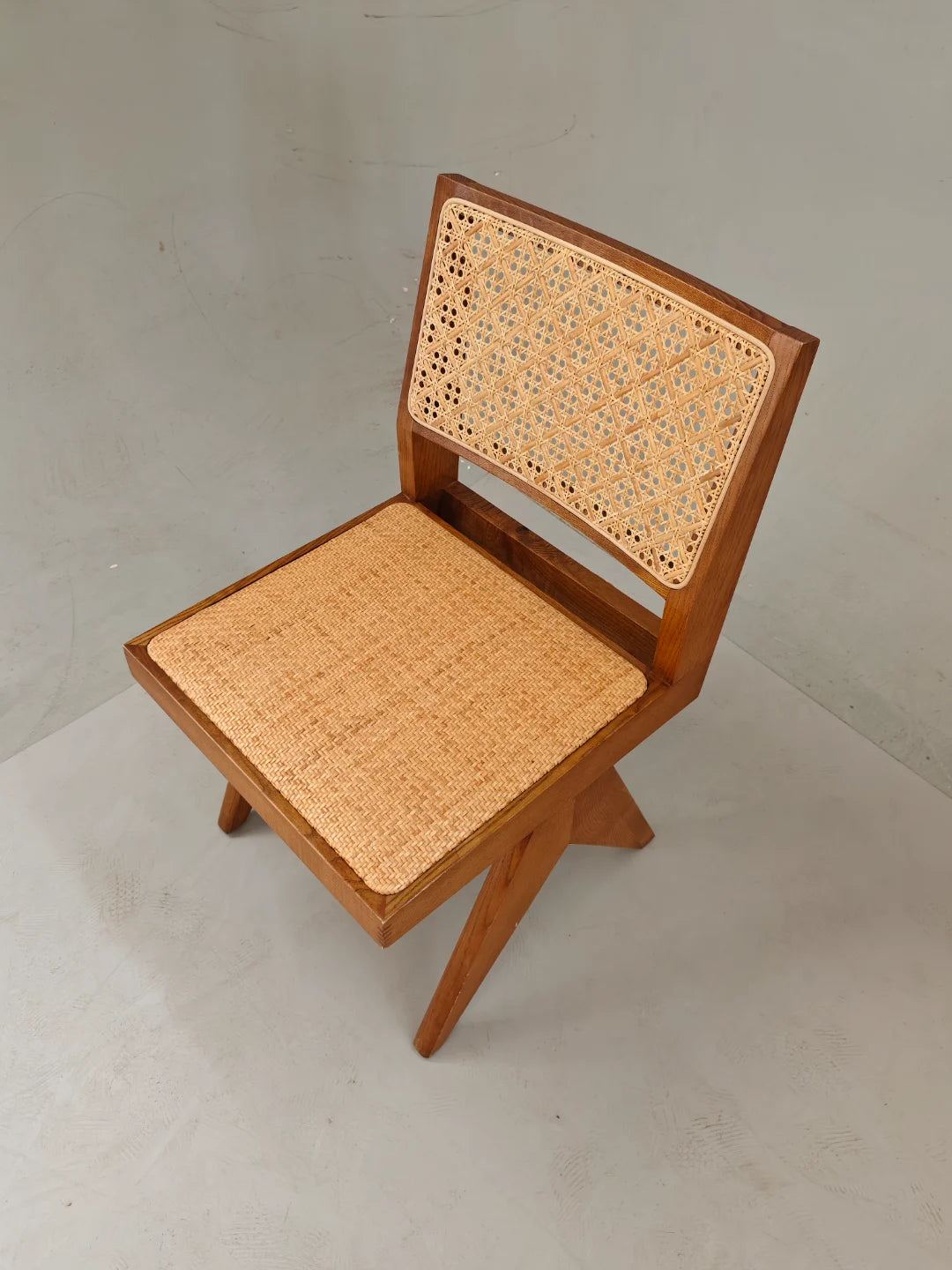 AS15 minimal solid wood accent stool