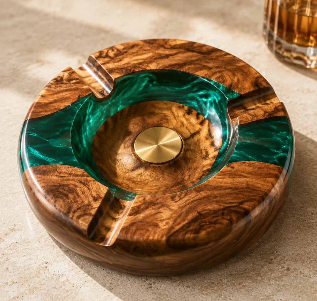 Emerald Swirl Emerald Green Epoxy Ashtray AT01