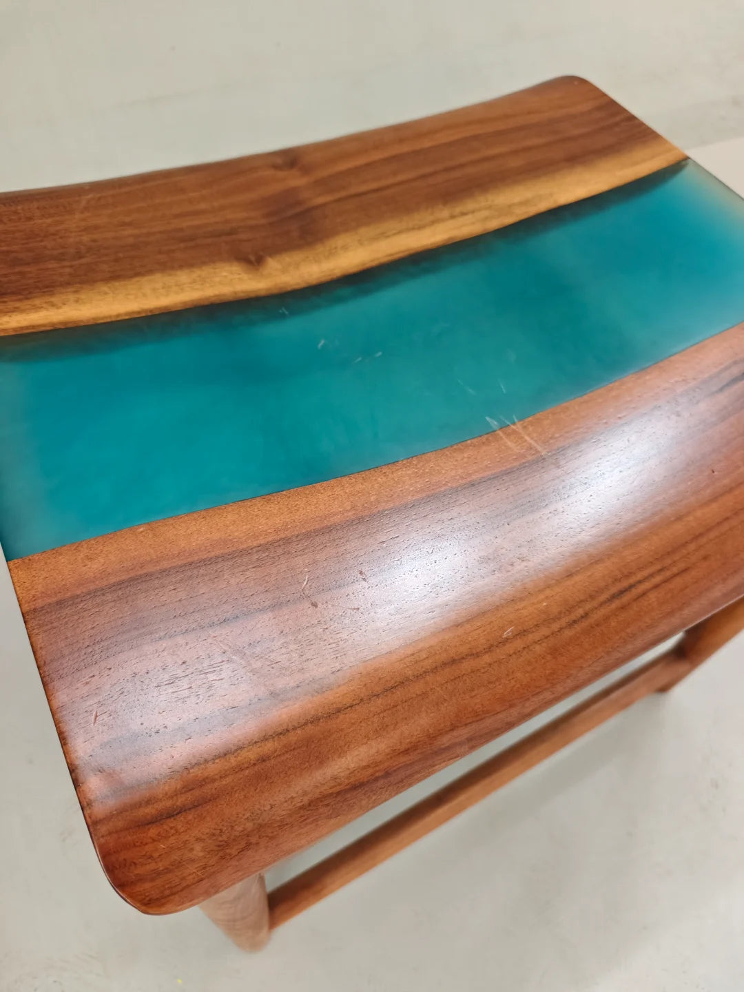 Wide Slab Solid Wood Bench BN08