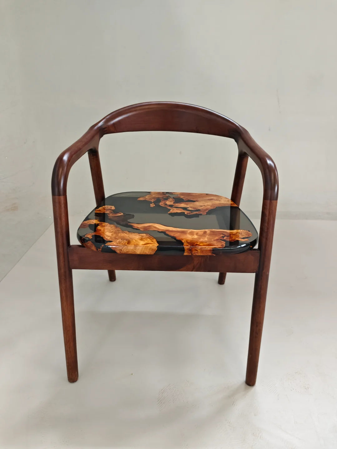 CH26 low profile solid wood dining chair