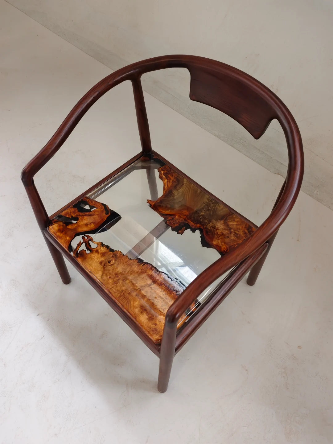 Quiet Curve Solid Wood Chair CH33