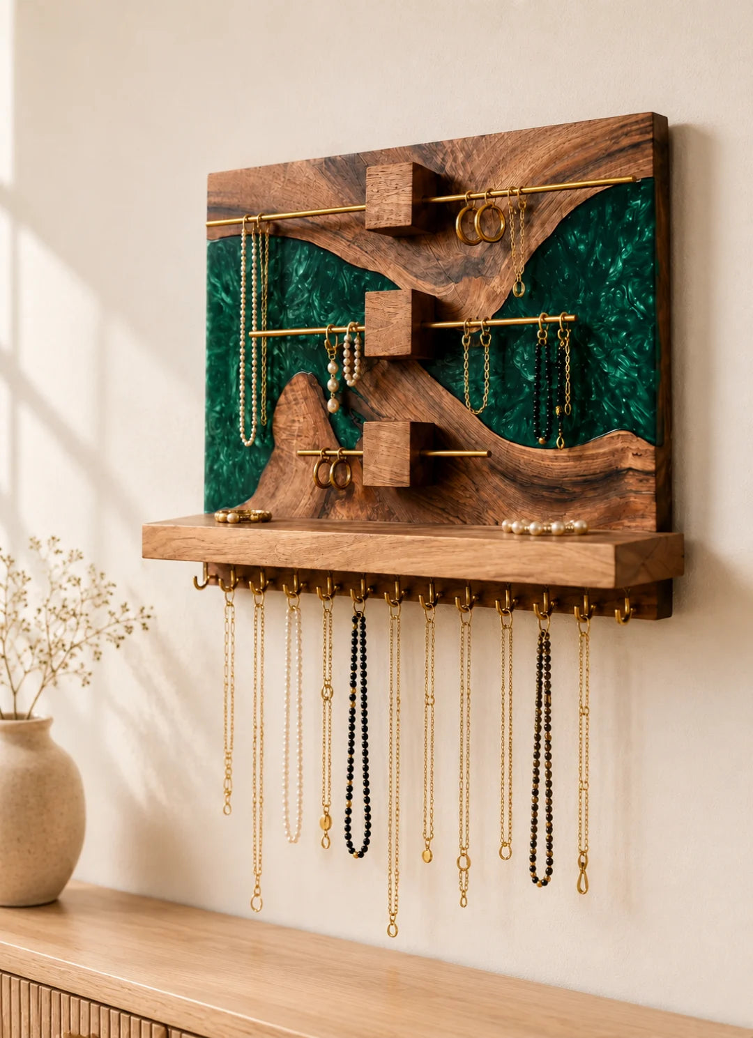 Emerald Gallery Emerald Green Epoxy Jewelry Holder JH02