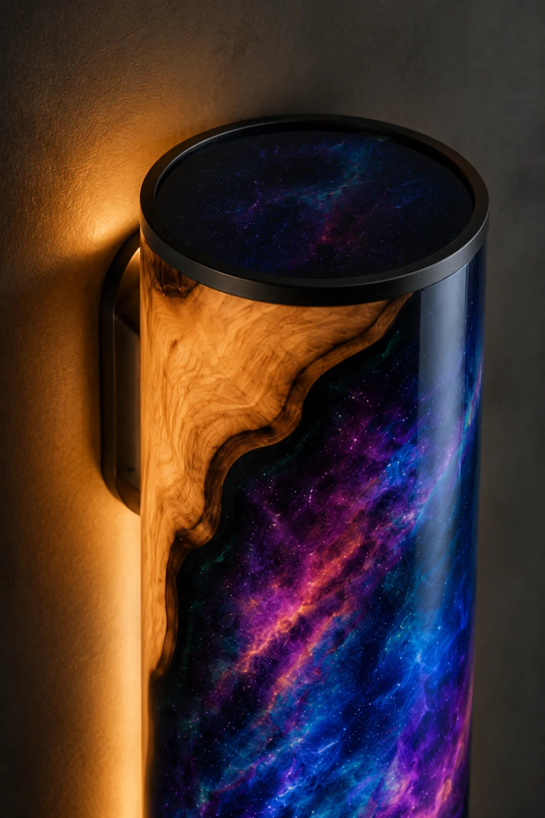 Galaxy Column Galaxy Blue Epoxy Wall Lamp LP01