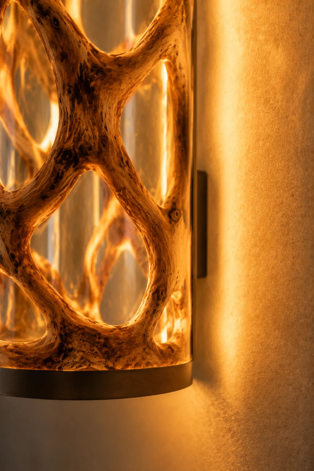 Golden Pods Clear Amber Epoxy Wall Lamp LP03