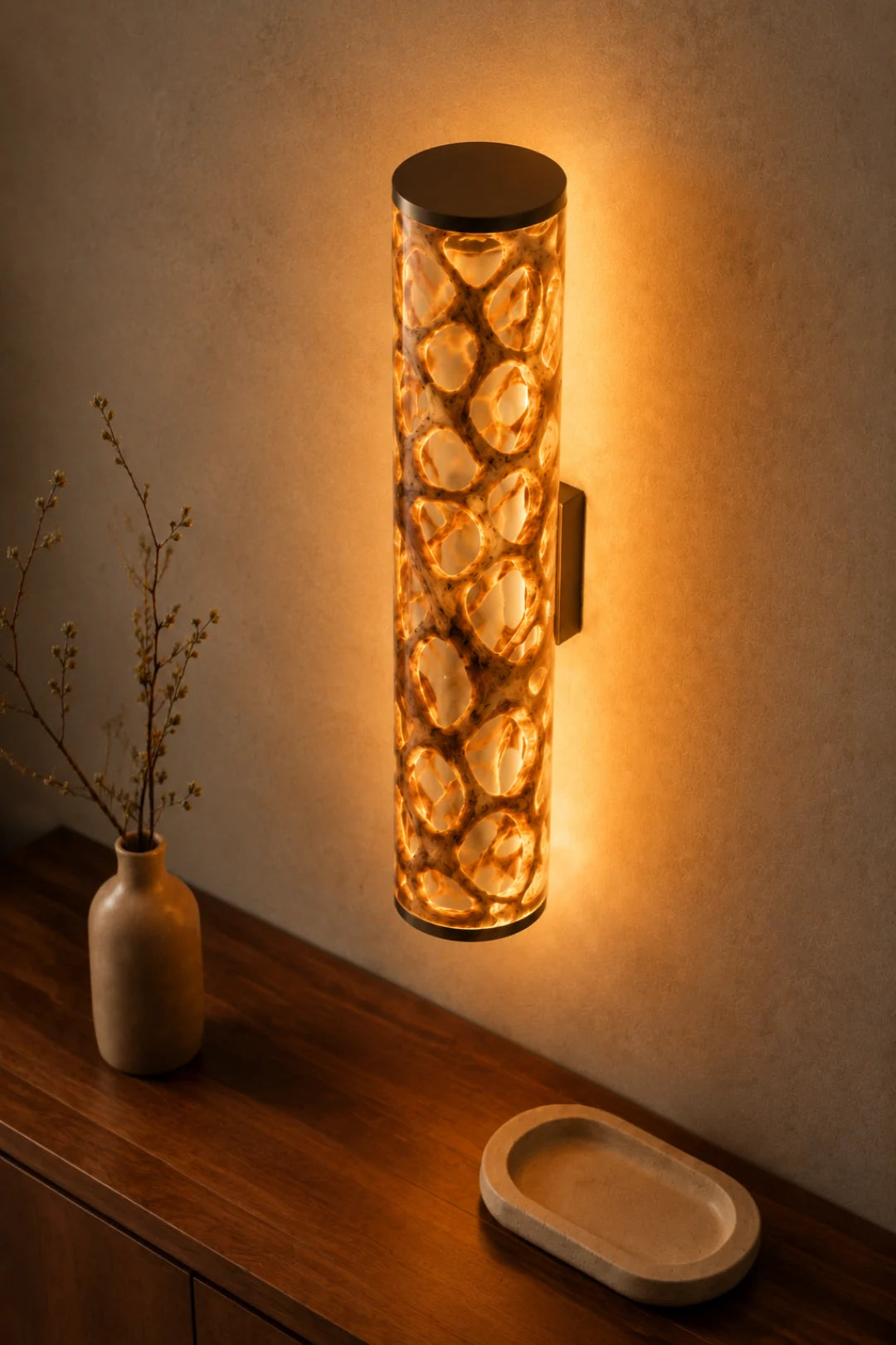 Golden Pods Clear Amber Epoxy Wall Lamp LP03