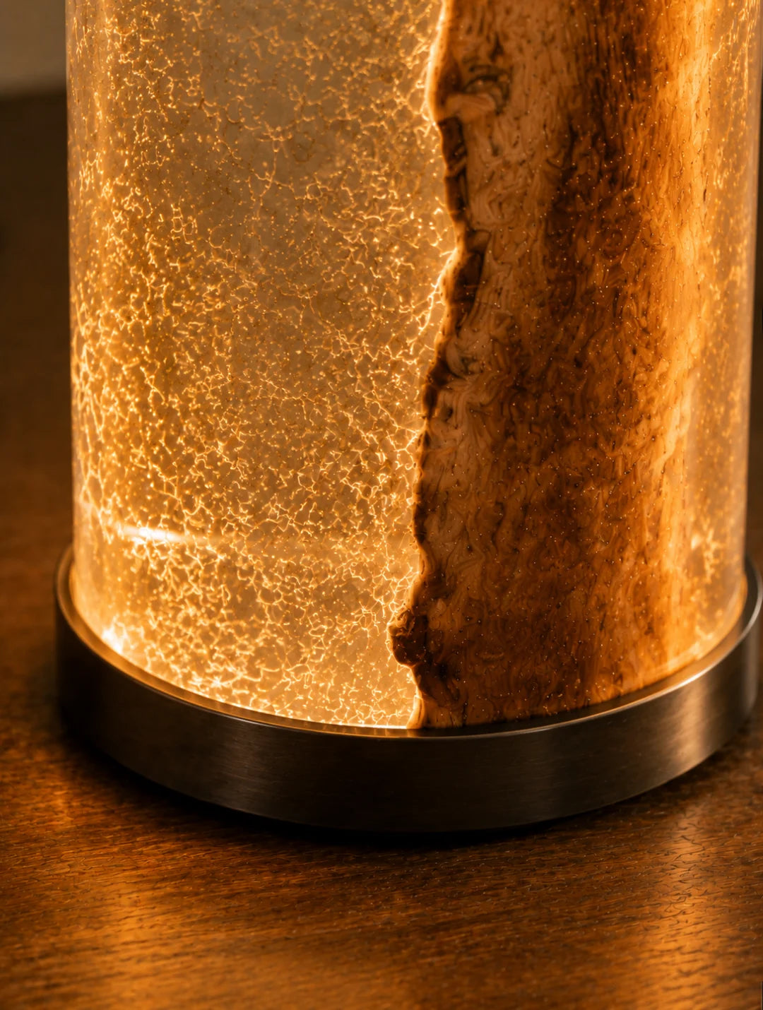 Amber Core Clear Amber Epoxy Table Lamp LP05