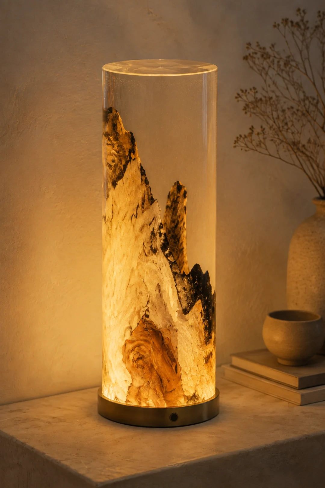 Golden Cliff Clear Amber Epoxy Table Lamp LP09