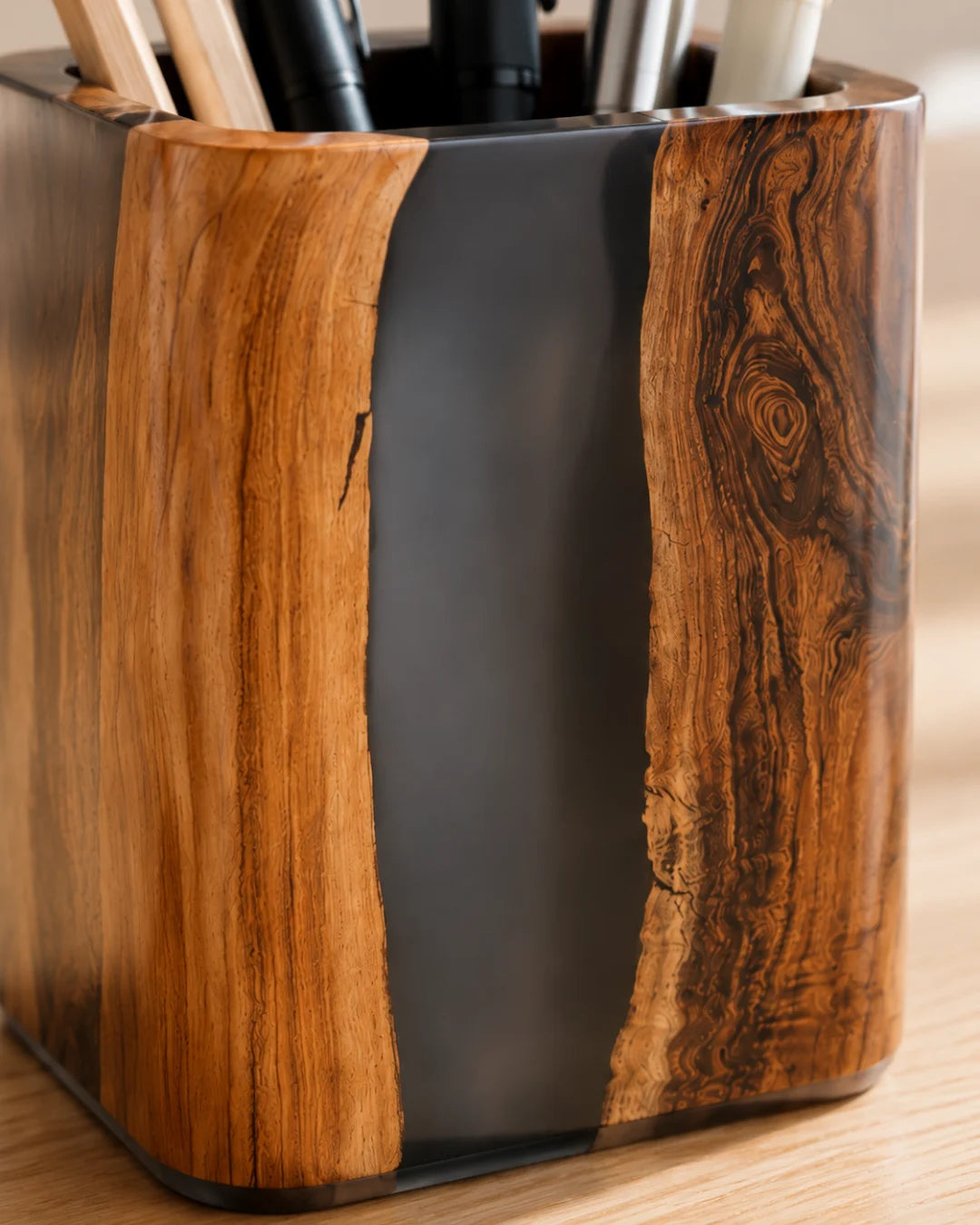 Black Ribbon Jet Black Epoxy Pen Holder PH01