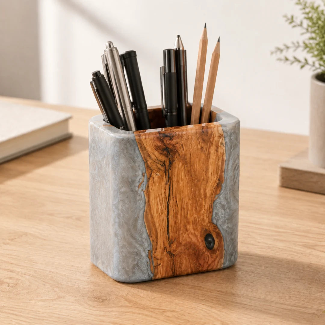 Silver Field Silver Gray Epoxy Pen Holder PH02