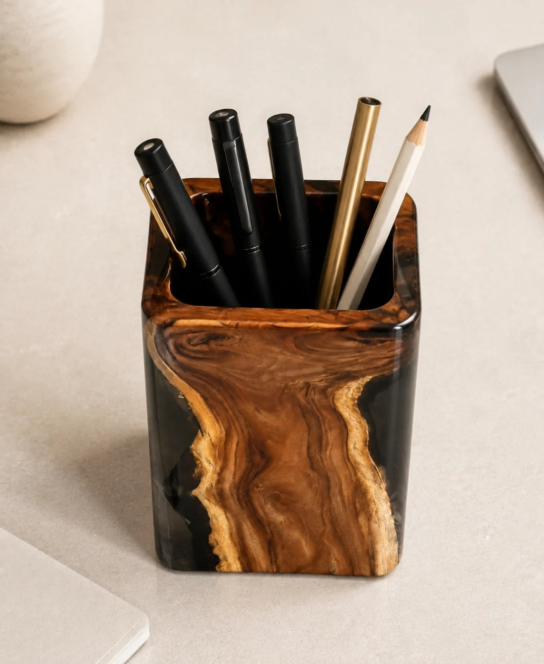 Midnight Frame Jet Black Epoxy Pen Holder PH04
