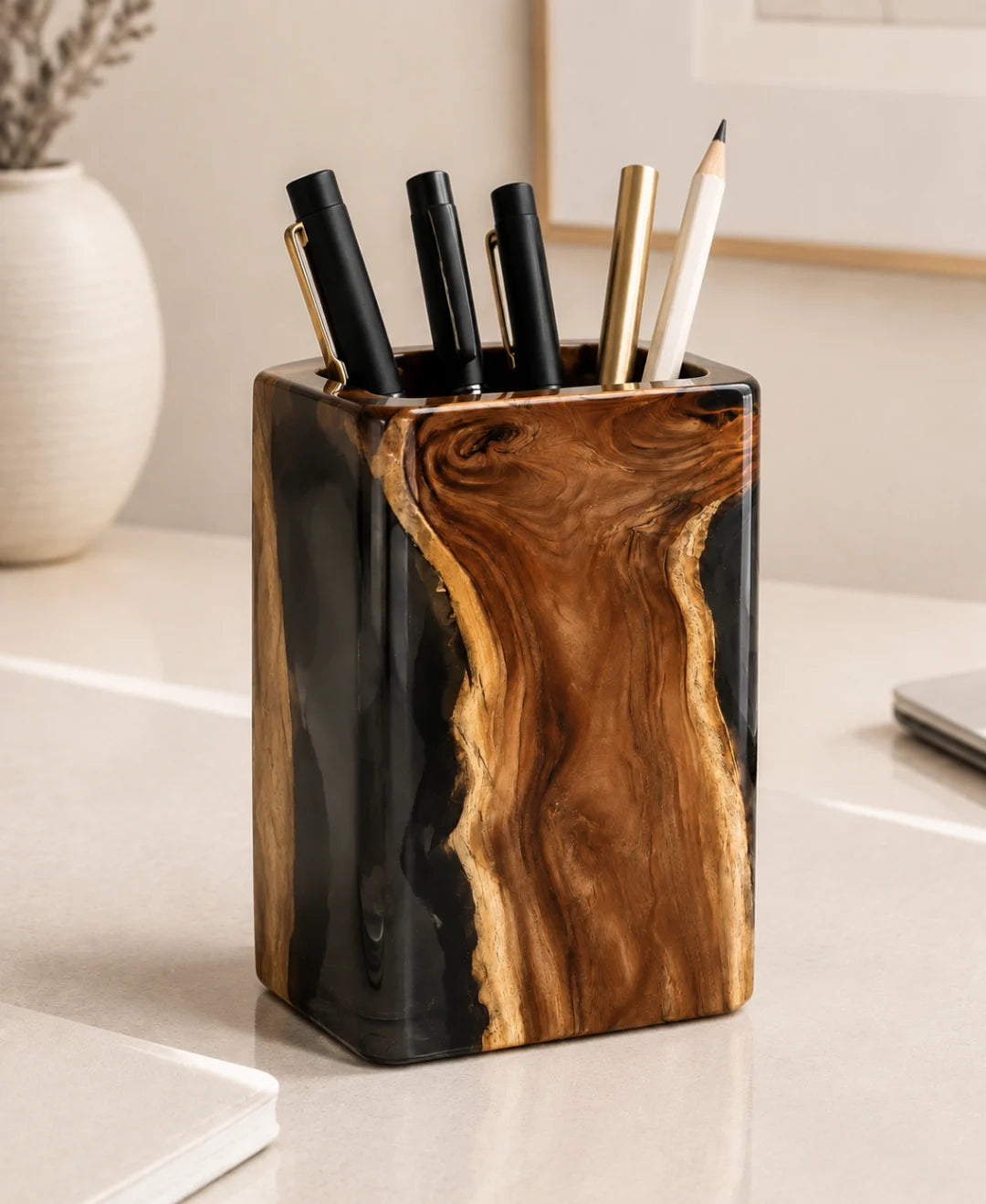 PH04 Midnight Frame jet black epoxy pen holder with handcrafted resin and natural-grain detail