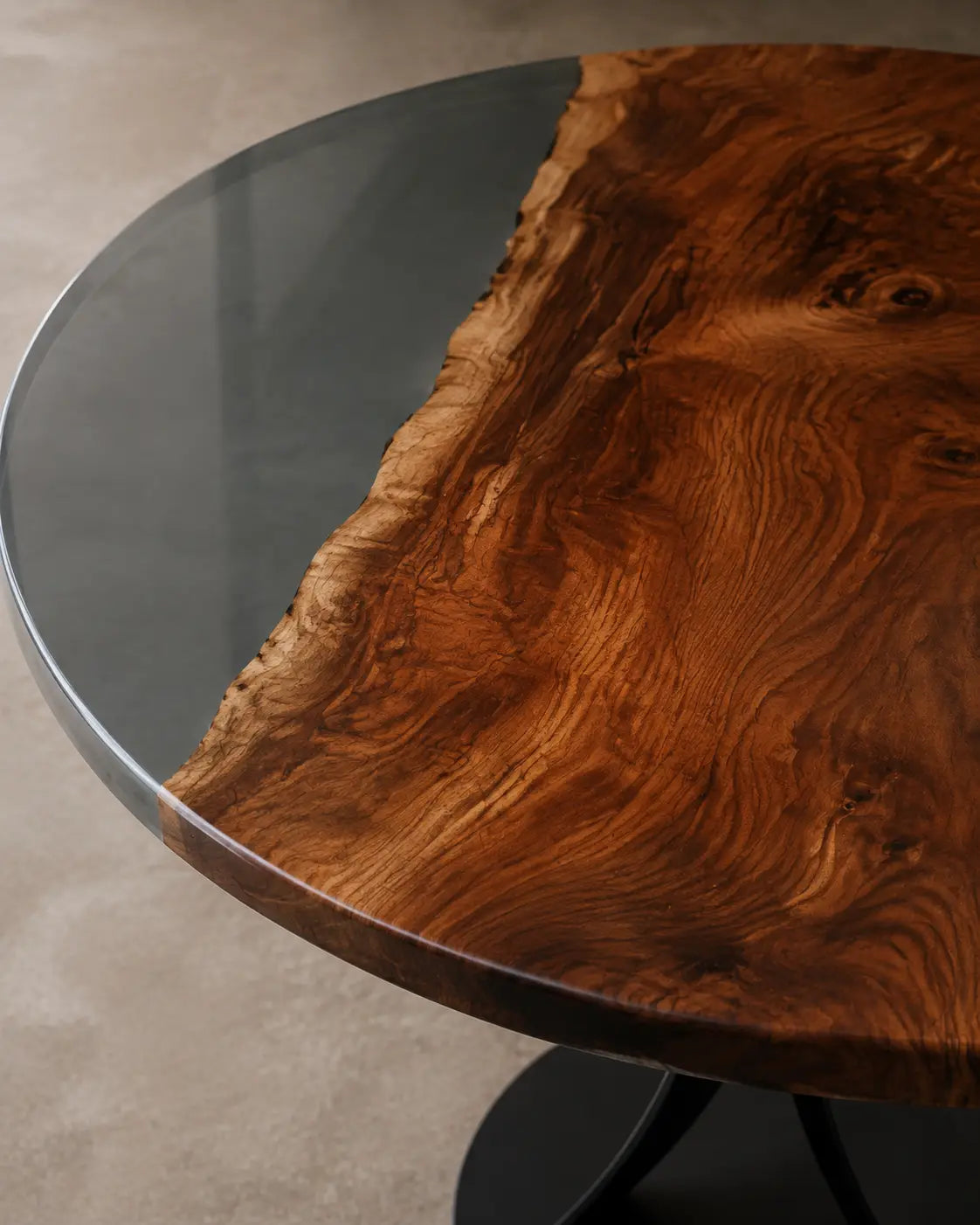 Smoked Halo Walnut Epoxy Round Dining Table RT23